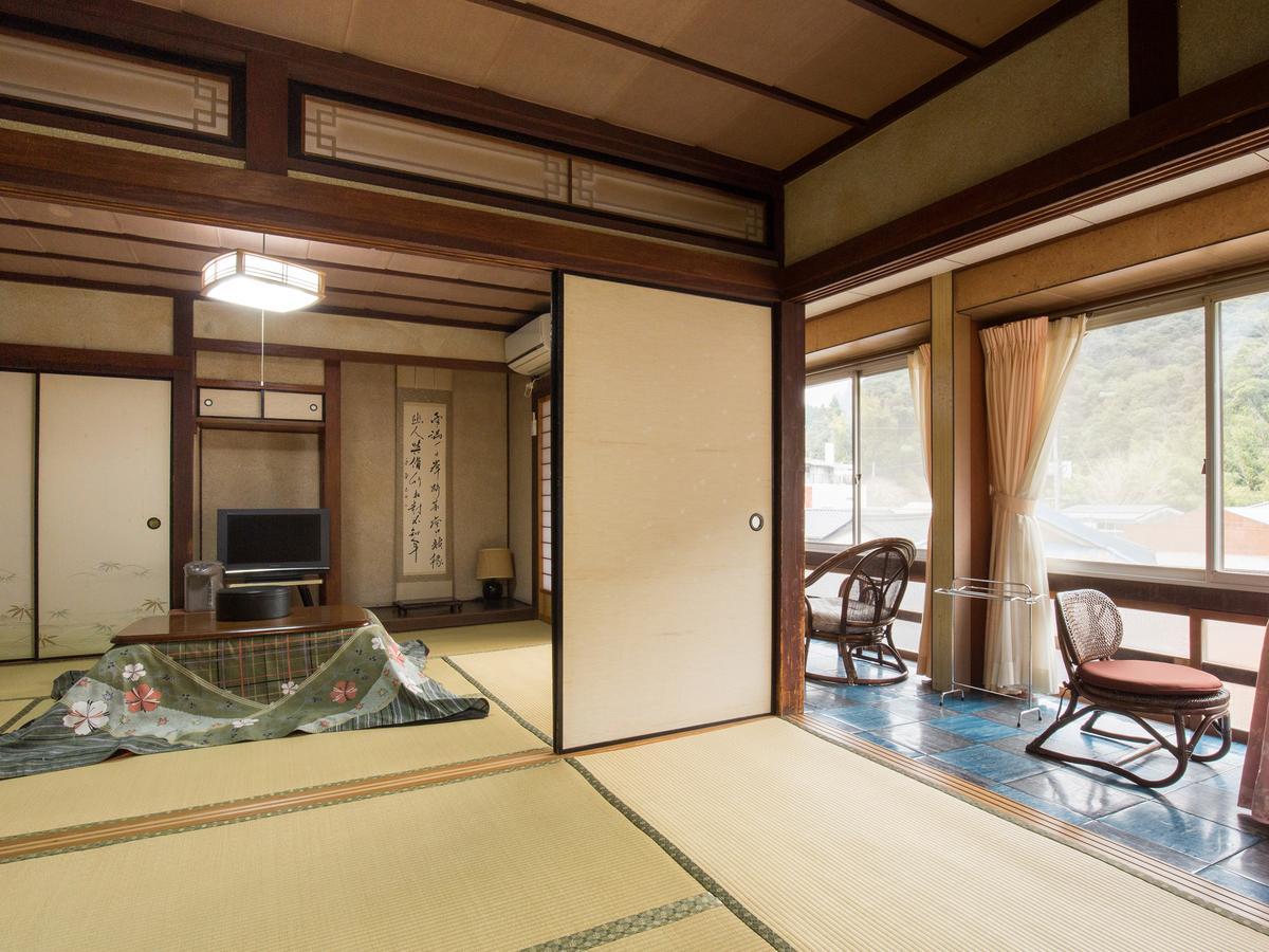 Izumiya Ryokan' Tawarayama Onsen Nagato  Buitenkant foto