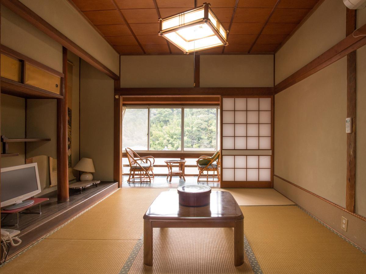 Izumiya Ryokan' Tawarayama Onsen Nagato  Buitenkant foto