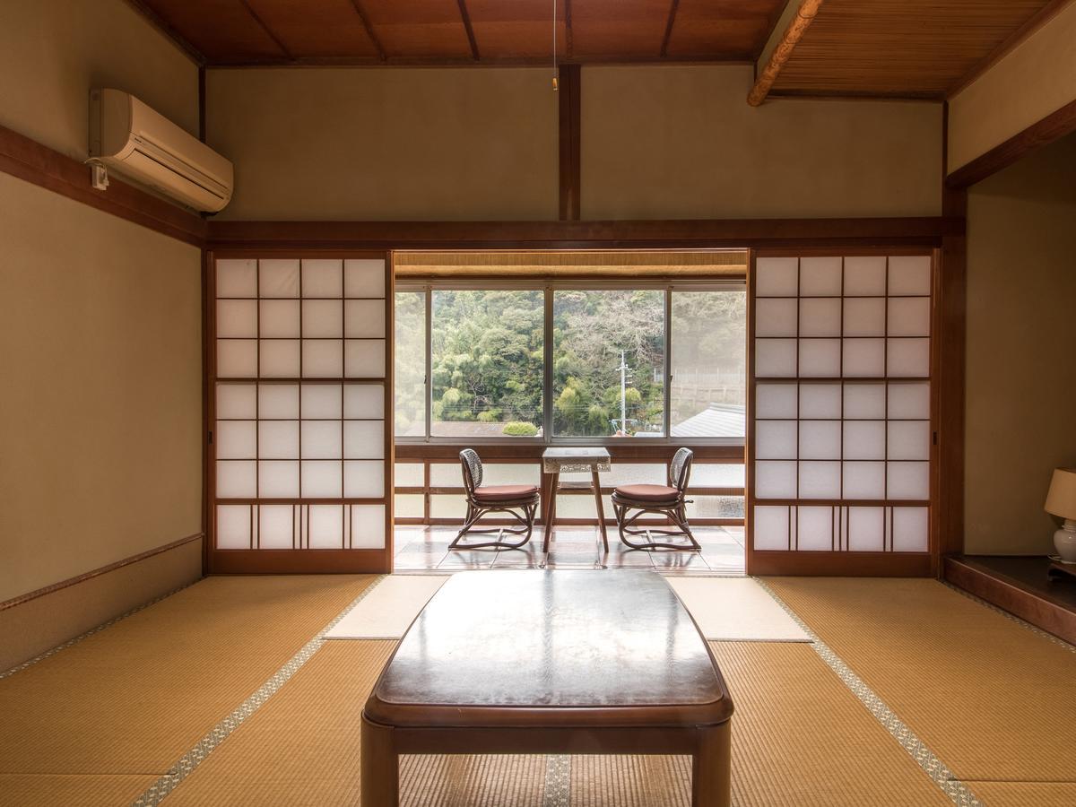 Izumiya Ryokan' Tawarayama Onsen Nagato  Buitenkant foto