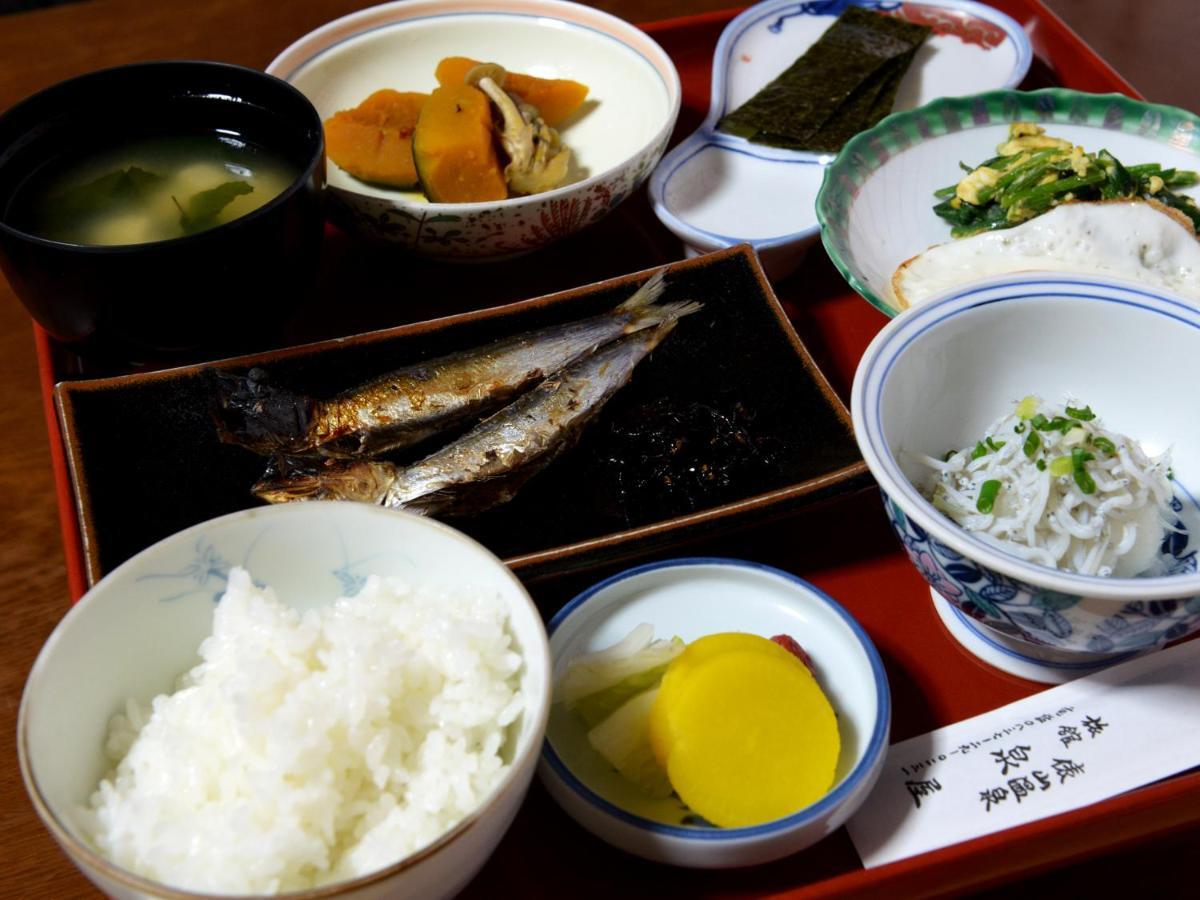 Izumiya Ryokan' Tawarayama Onsen Nagato  Buitenkant foto